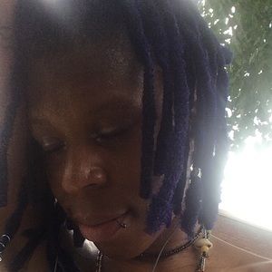 Meet your Posher, Leontyne